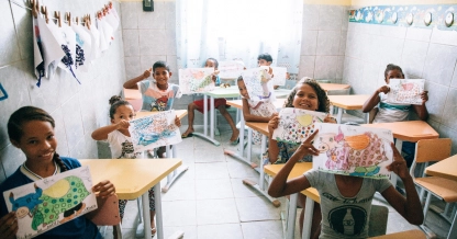 Crianças em uma sala de aula