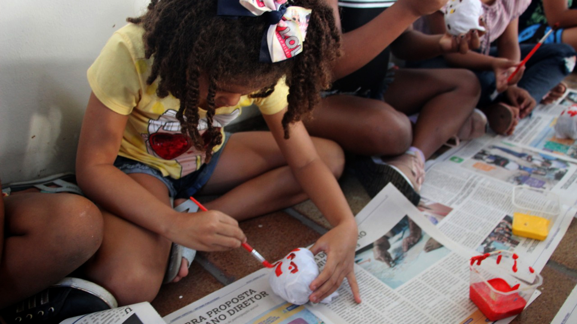 Sofia tem 5 anos e visitou um museu pela primeira vez. Foto: Emanuela Castro / CMN