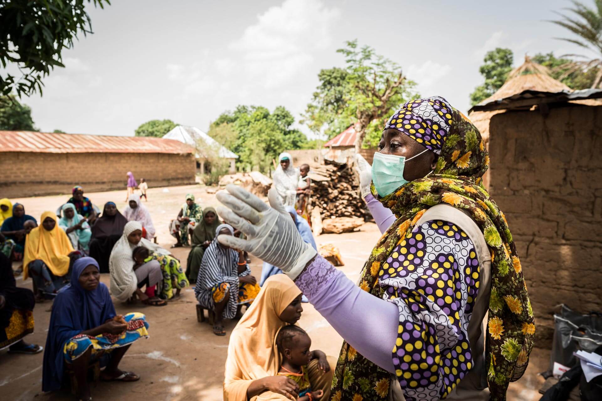 Na Nigéria, as mulheres assumiram a linha de frente, e distribuíram as cestas básicas para cerca de 200 famílias em cada estado. Foto: ActionAid