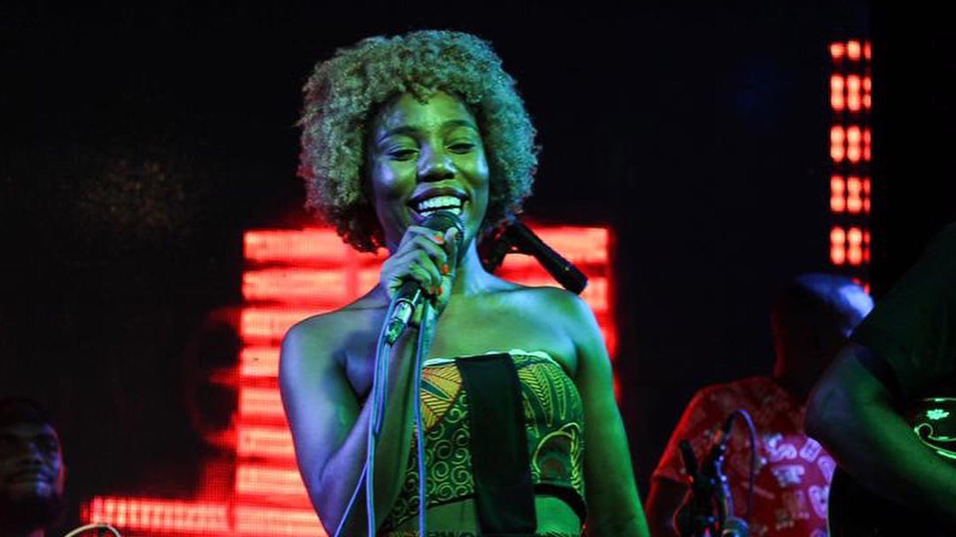 A cantora Vava, do Haiti, é uma das atrações musicais do “No Love without Justice”. Foto: Divulgação