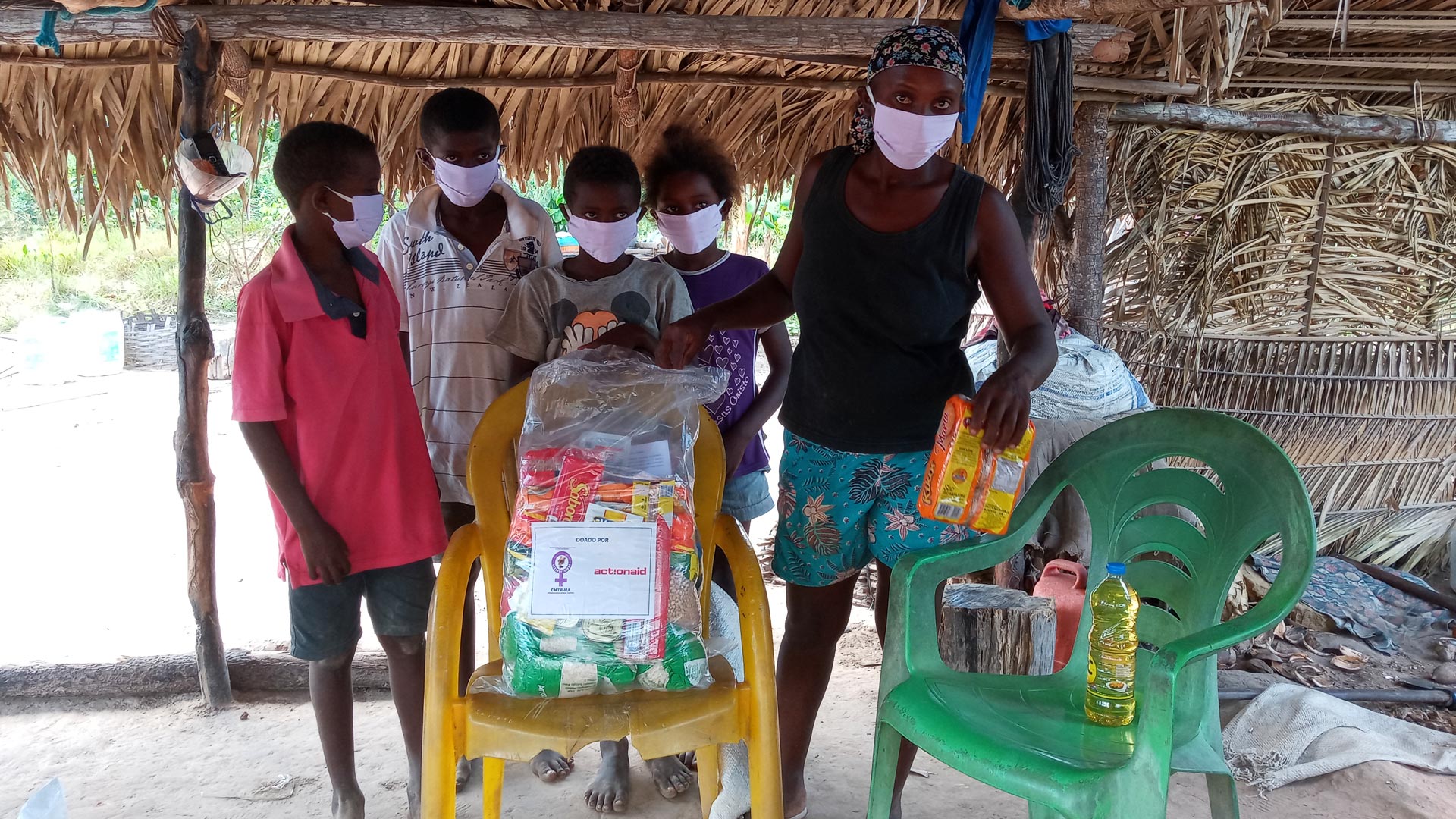 A família da Meire já foi beneficiada duas vezes com doação de cestas básicas do CMTR-MA e ActionAid. Foto: ActionAid