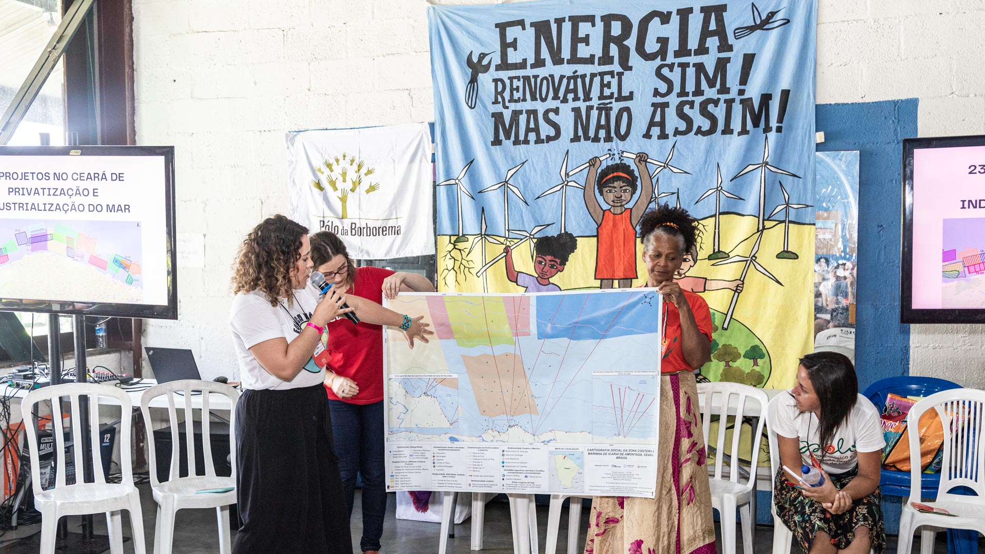 Alanna Carneiro, fundadora e coordenadora do Eco Maretório, explicou como a instalação das hélices vem transformando o mar num “hidrofúndio”. Foto: Zô Guimarães/ActionAid