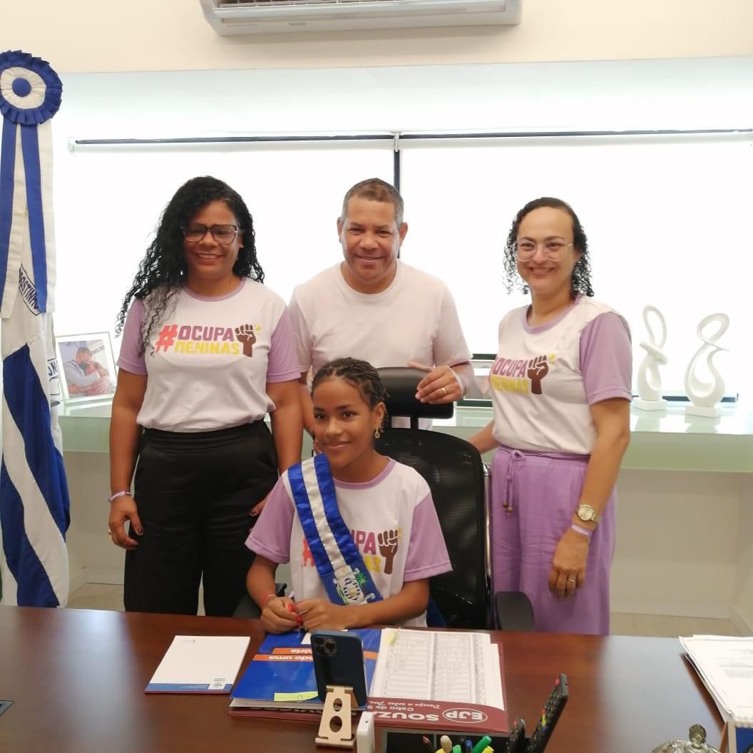 Durante a campanha “Ocupa meninas!”, Thuézia teve a oportunidade de ser prefeita por um dia do Cabo de Santo Agostinho